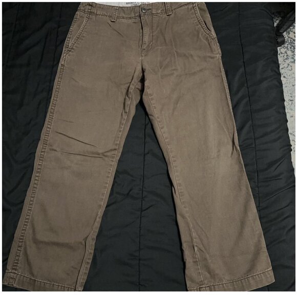 (2 for $25) Men's Old Navy Broken-In Khakis, 32X30 - Picture 2 of 2